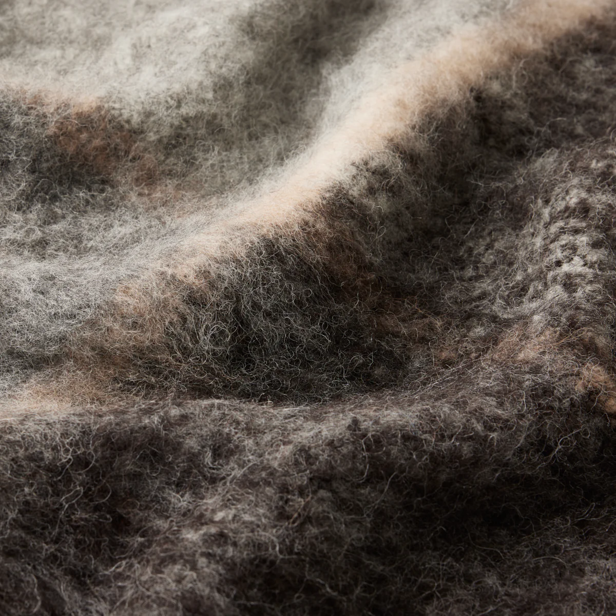Alpaca Brushed Check Throw - Image 9