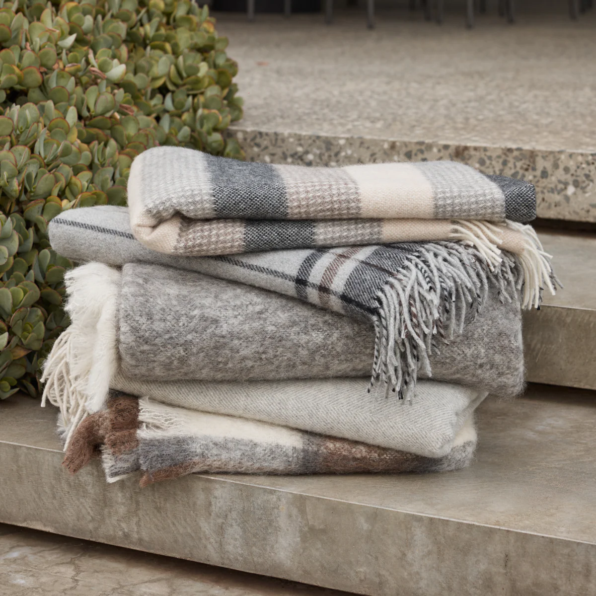 Alpaca Brushed Check Throw - Image 16