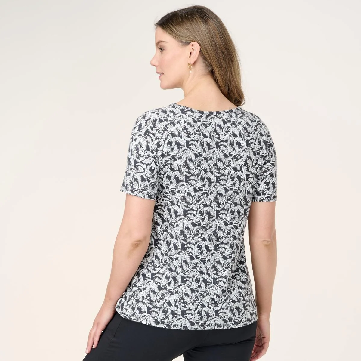 Bamboo Crew Neck Short Sleeve Tee Shirt - Image 12