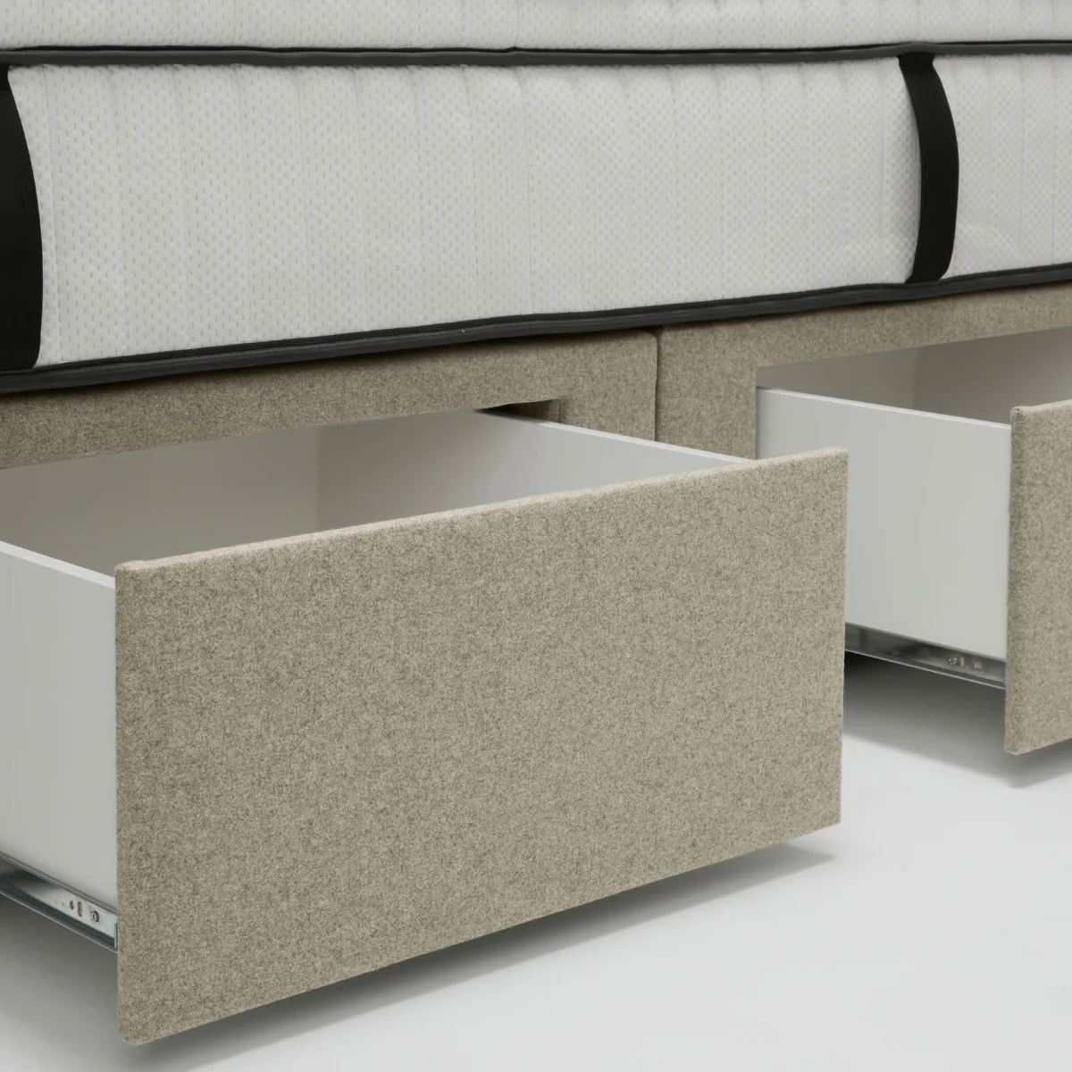 Base 4 Drawer Ovis - Image 27