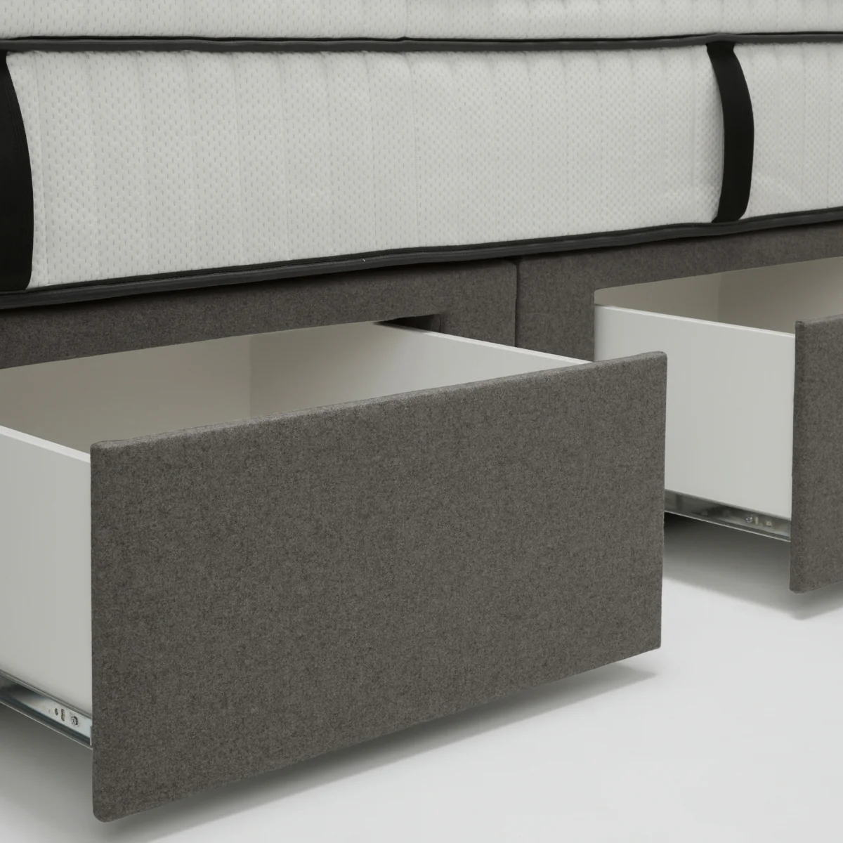 Base 4 Drawer Ovis - Image 35