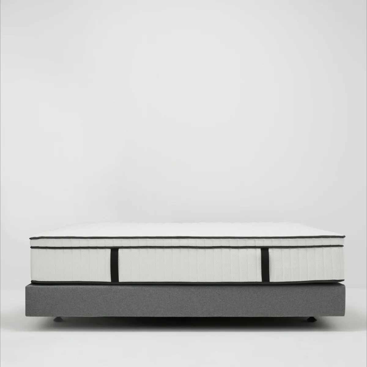 Base Floating Fabio - Image 5