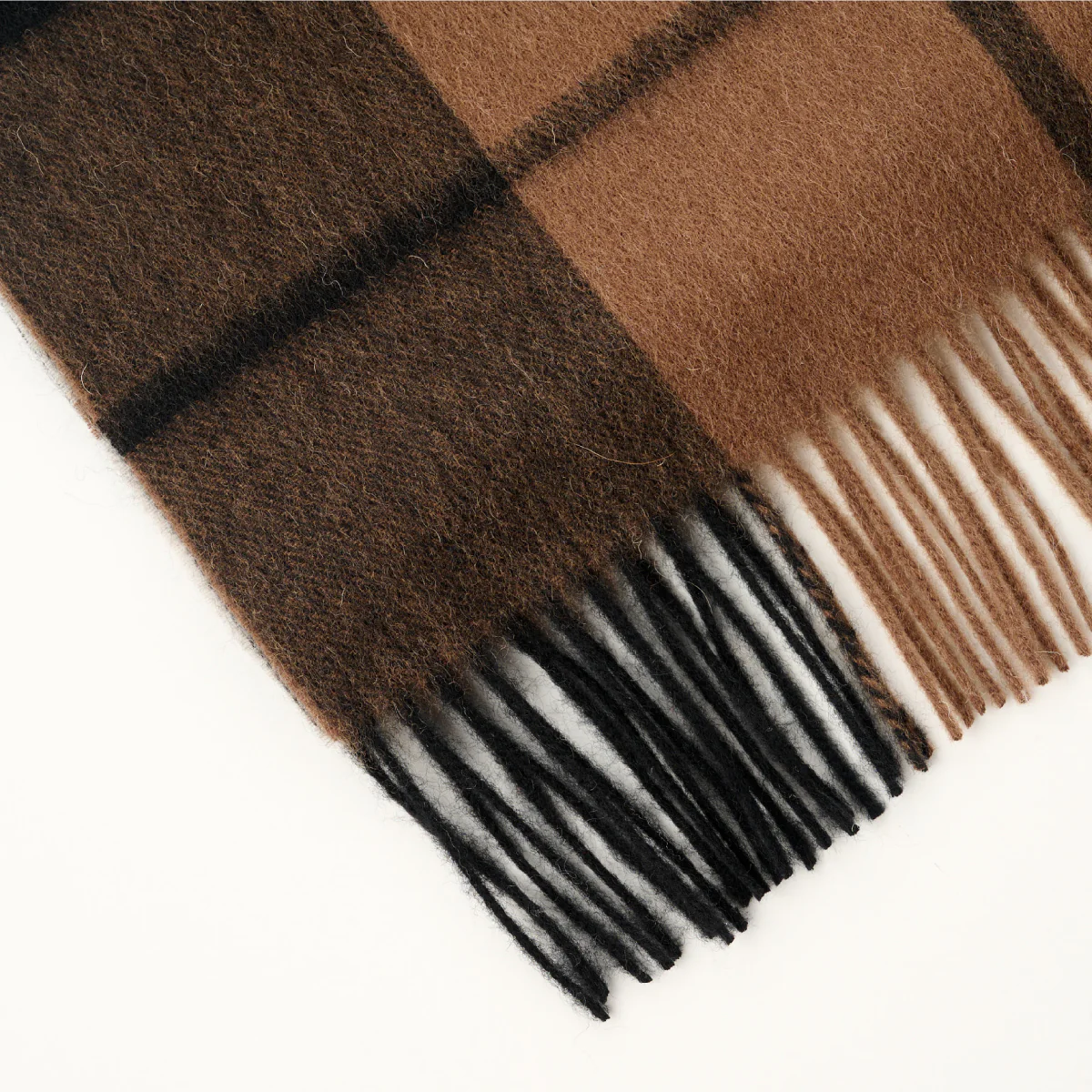 Cashmere Wool Check Scarf - Image 11
