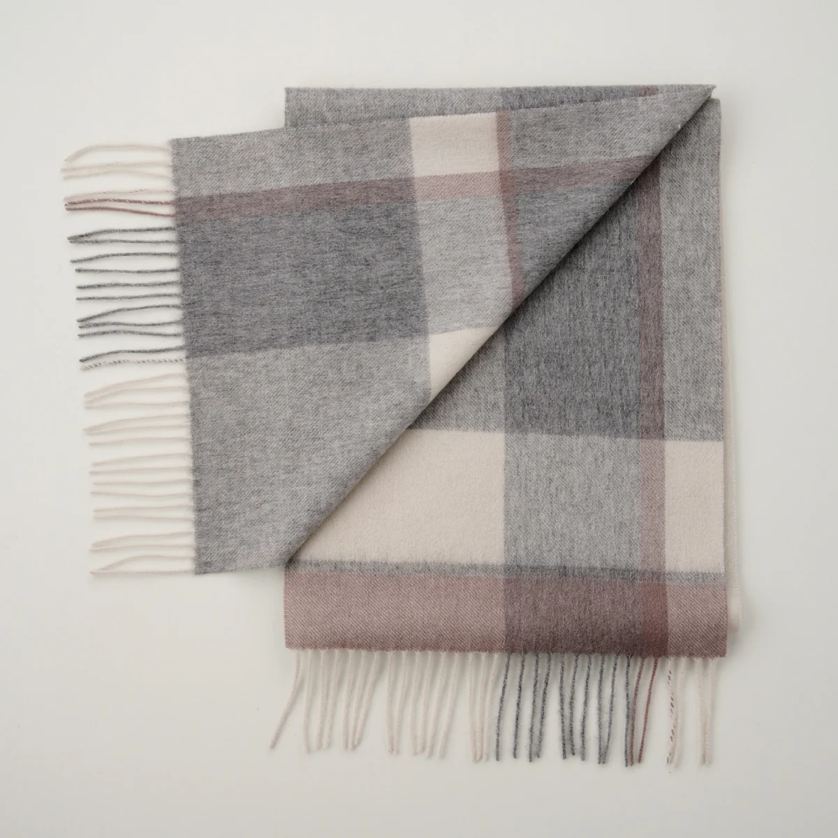 Cashmere Wool Check Scarf - Image 17