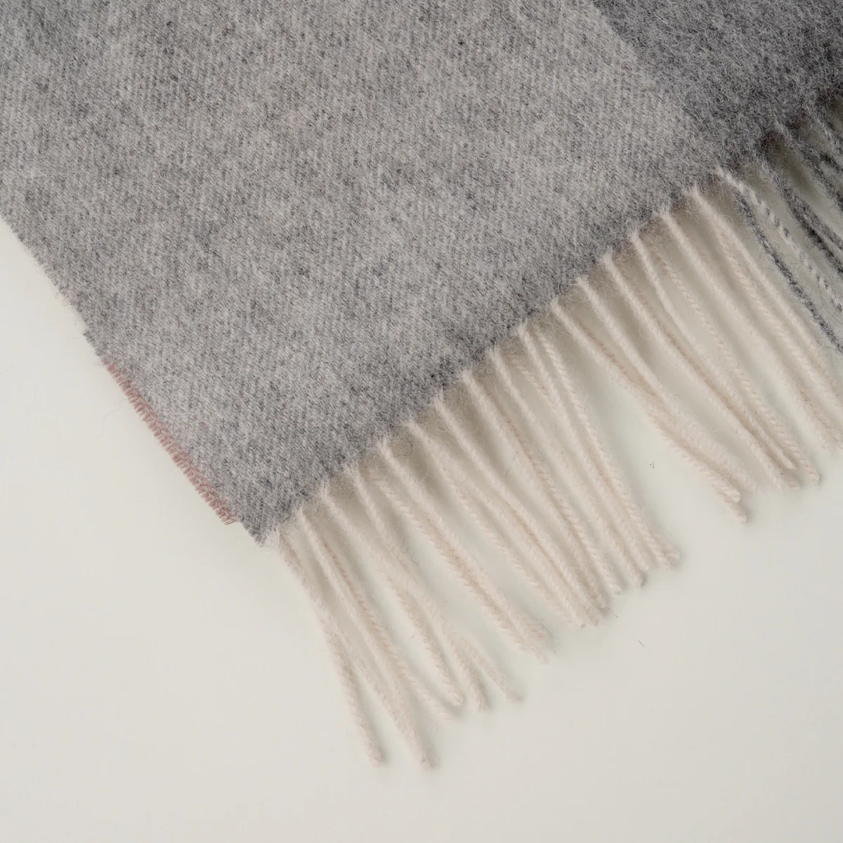 Cashmere Wool Check Scarf - Image 19