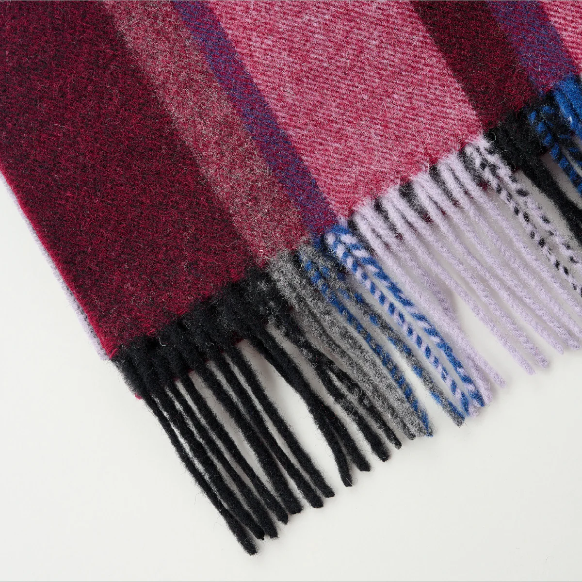 Cashmere Wool Check Scarf - Image 34
