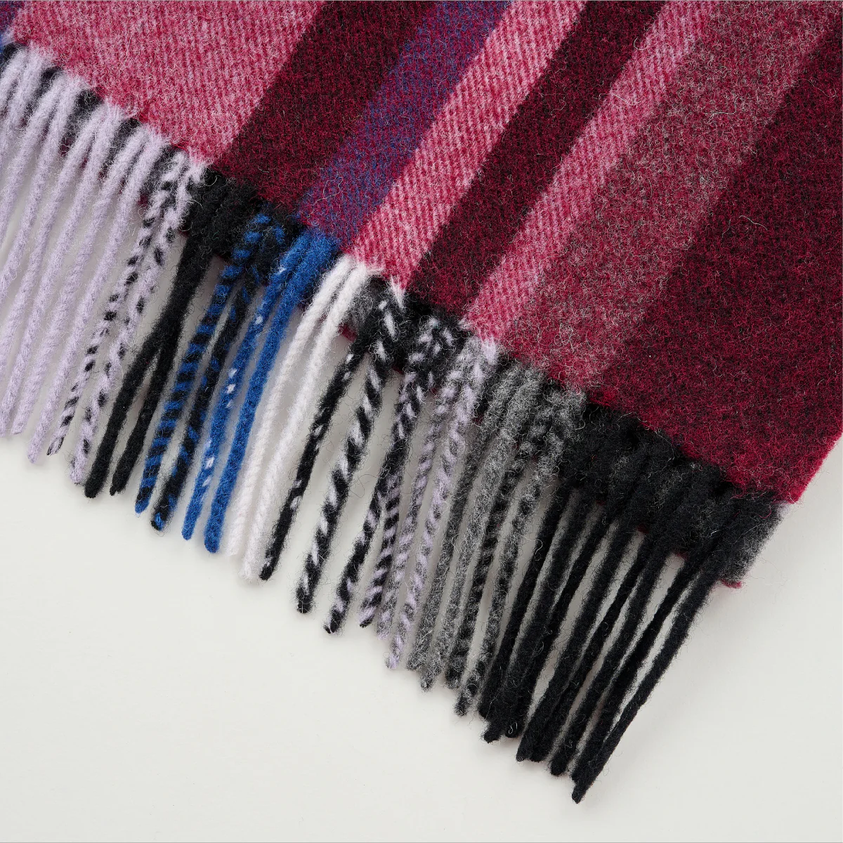 Cashmere Wool Check Scarf - Image 35