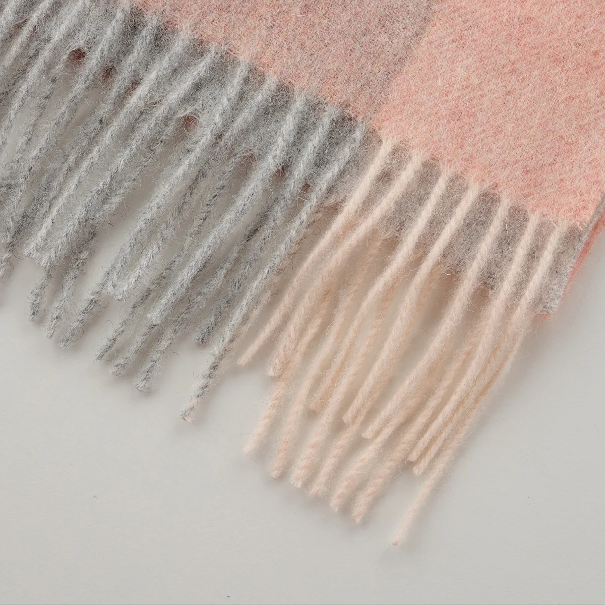Cashmere Wool Check Scarf - Image 47