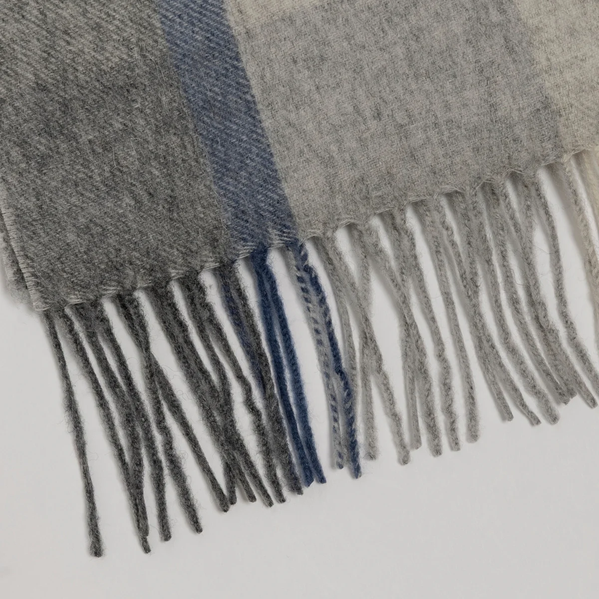 Cashmere Wool Check Scarf - Image 73
