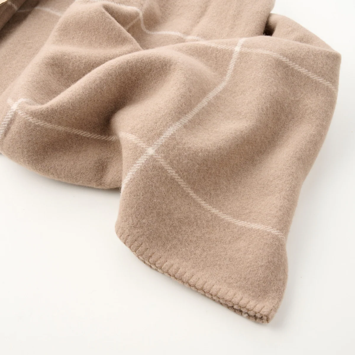 Fine Merino Wool Blanket Check - Image 10
