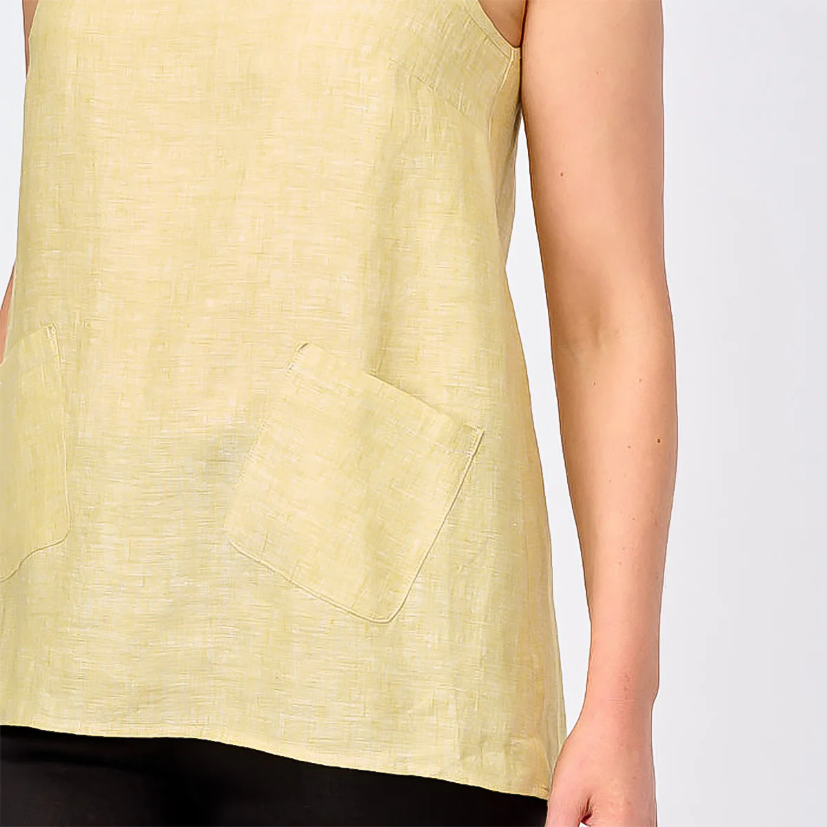 Scoop Hem Tank Top - Image 6