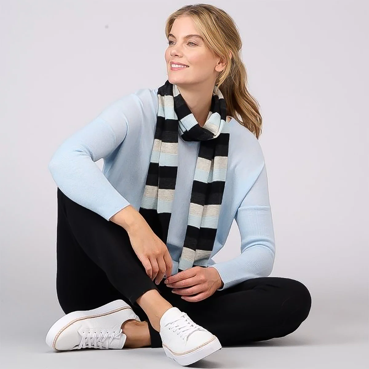 Stripe Scarf - Image 10