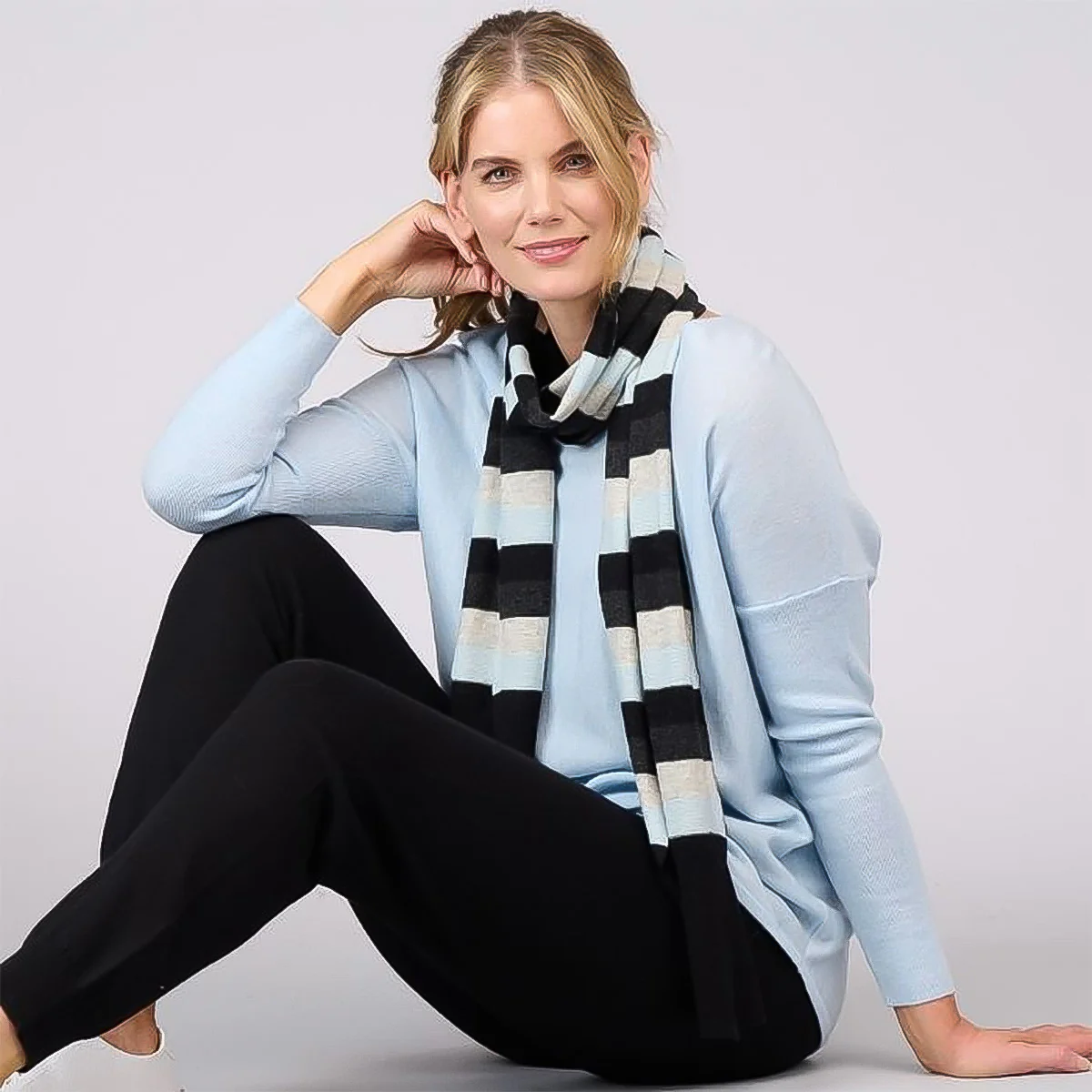 Stripe Scarf - Image 8