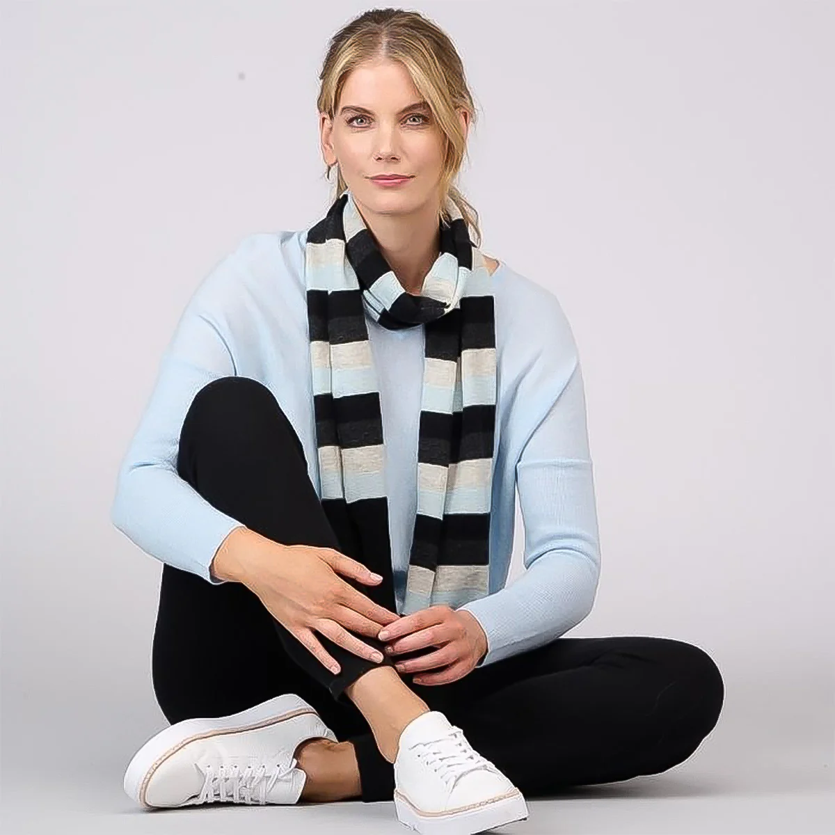 Stripe Scarf - Image 9