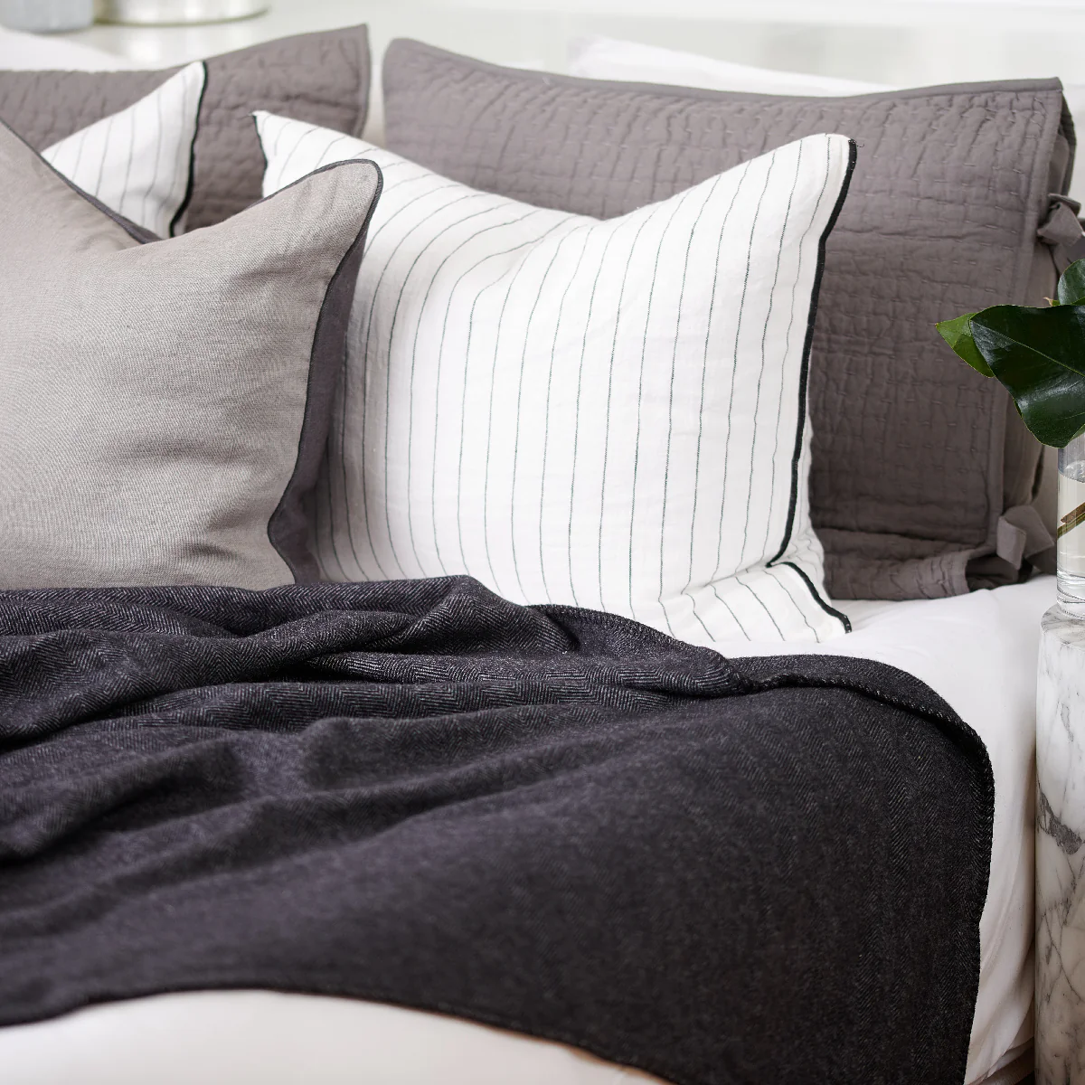 Australian Alpaca Wool Blanket Herringbone - Image 4